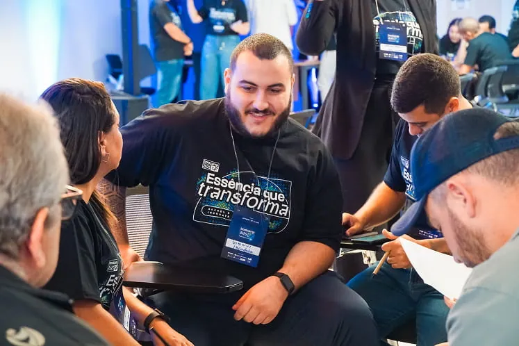 Time Seprol em apresentação institucional